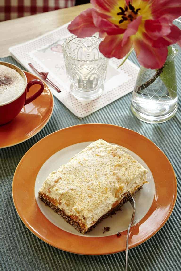 Café Heimatliebe speciality: buckwheat sour cream slice | photo: Christian Burmester
